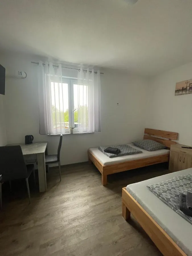 Lora Appartements Mainbernheim Apartment